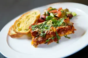 ESTIA-200228-Fish Markets-0L1A4576_lifestyle_1016x677-WEB.jpg