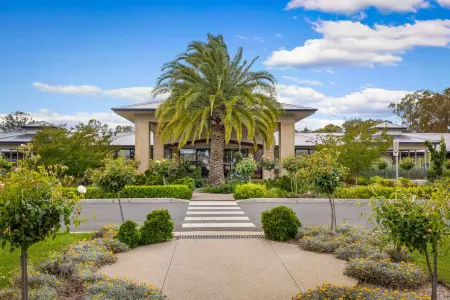 Benalla (Thomas St)
