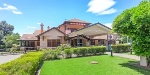 EH Kensington 251121 38-carousel_1016x512-WEB.jpg