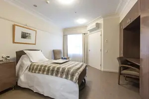 Standard Room_Manly Vale-room_685x457-WEB.jpg